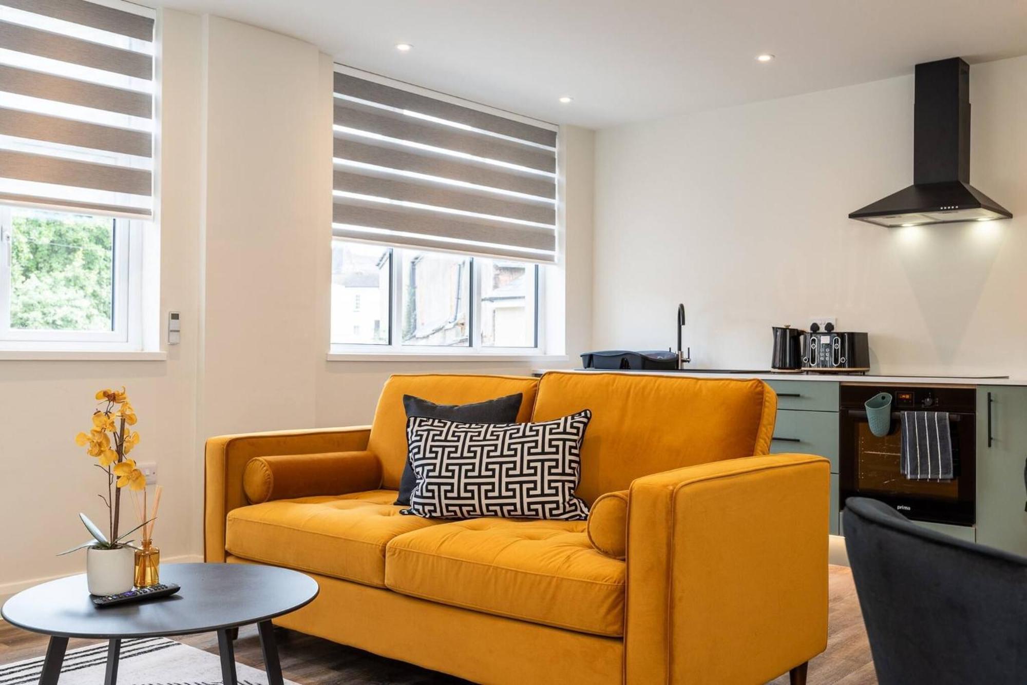 Aurum 6 - Chic 1Br Stay By Dmu City Centre Leicester Bagian luar foto