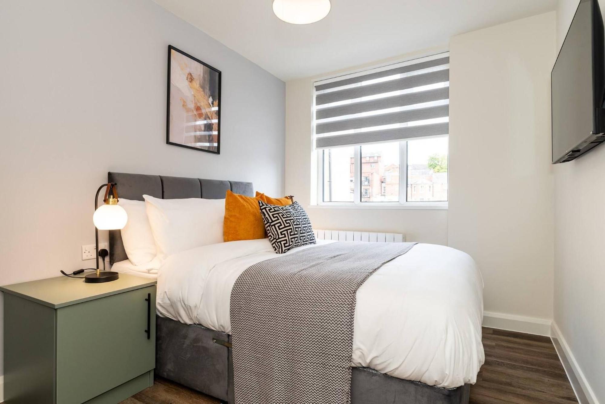 Aurum 6 - Chic 1Br Stay By Dmu City Centre Leicester Bagian luar foto